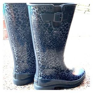 Sperry Rain Boots Size 8